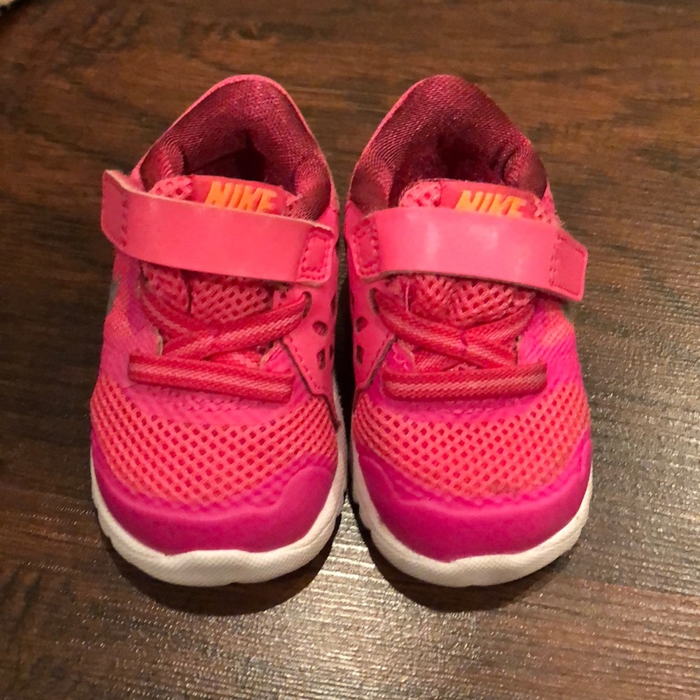 Children’s Nike gym shoes